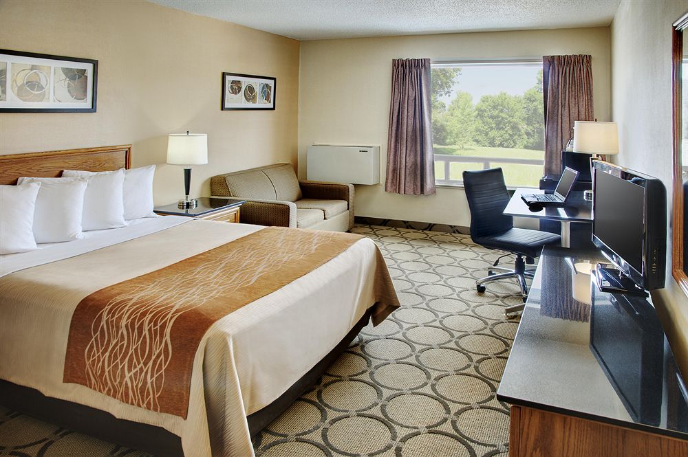 Comfort Inn Winnipeg Airport Day Use Rooms Hotelsbyday