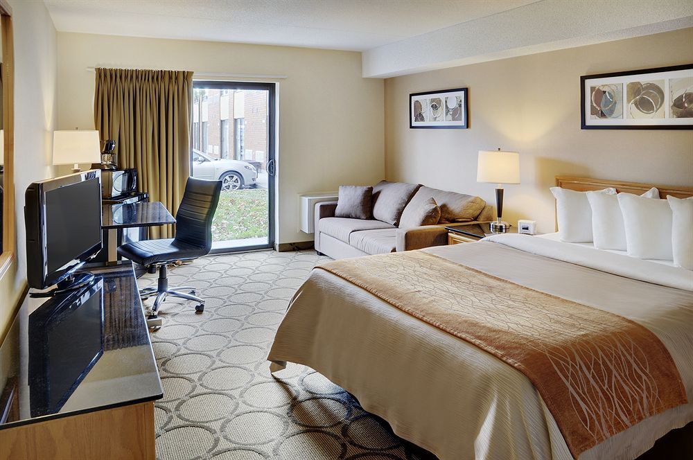 Thb Comfort Inn Winnipeg South Hotel In Winnipeg