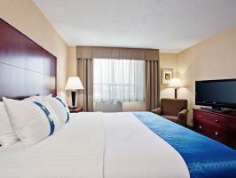 Hotel Holiday Inn And Suites Winnipeg Downtown image