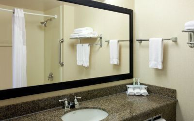 Holiday Inn Express San Francisco - Airport North