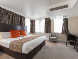Hotel Thistle Royal Trafalgar Square image