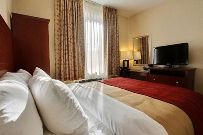 Comfort Inn Staten Island Day Use Rooms Hotelsbyday