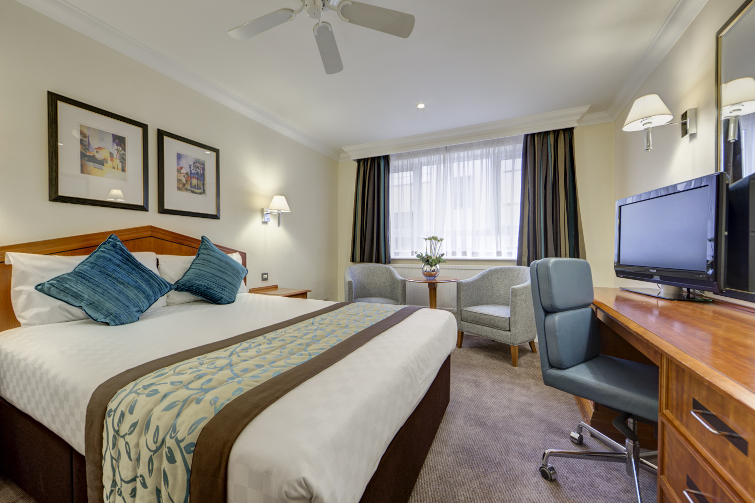 Thistle City Barbican Hotel Londeon Thistle City Barbican Hotel Londeon