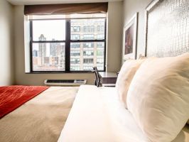 Hotel Comfort Inn Midtown West image