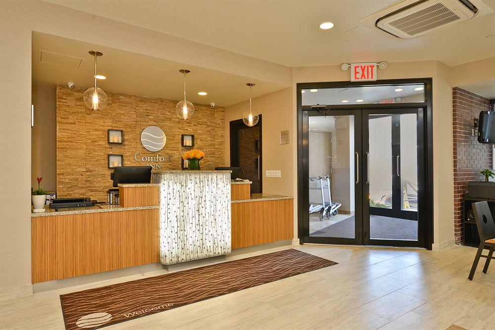 Comfort Inn Midtown West Ny Day Rooms Hotelsbyday