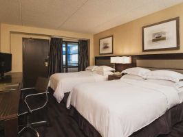 Hotel Hilton Winnipeg Airport Suites image