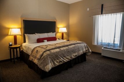 Cambria Suites Denver Airport, Denver