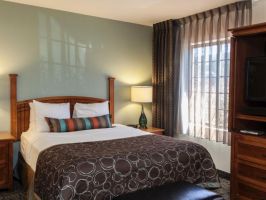 Hotel Staybridge Suites image