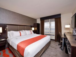 Hotel Holiday Inn New York JFK image