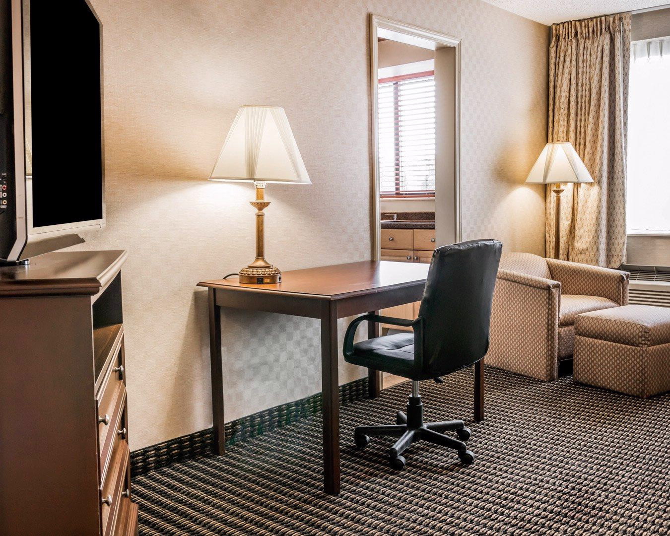 Comfort Inn Utica Day Use Rooms Hotelsbyday