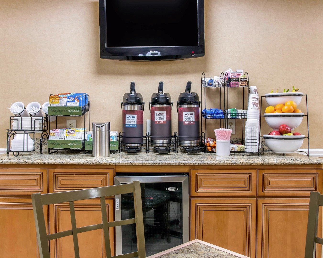 Comfort Inn Utica Day Use Rooms Hotelsbyday