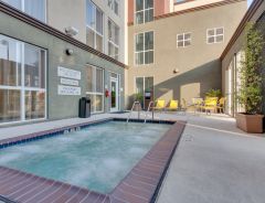 Hotel Fairfield Inn & Suites San Francisco Airport image