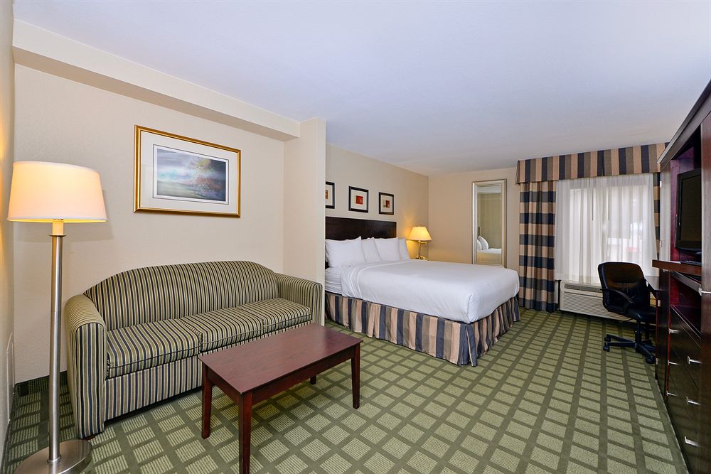 Comfort Inn Southwest At Westpark Houston Hotelsbyday