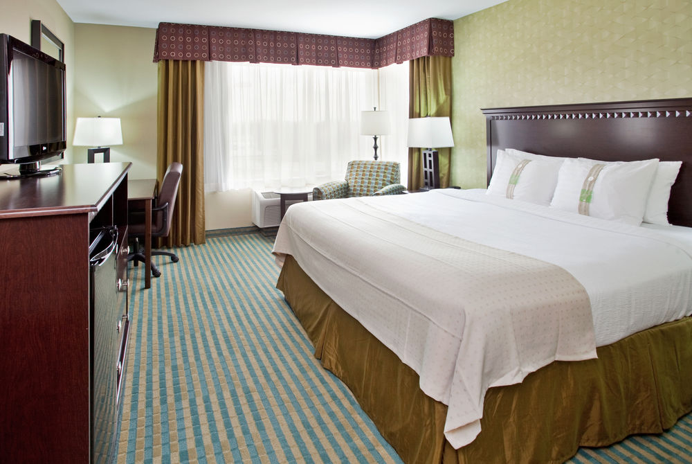 Holiday Inn Columbia East - Columbia Day Rooms | HotelsByDay