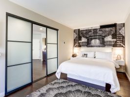 Hotel Avenue Of The Arts Hotel image