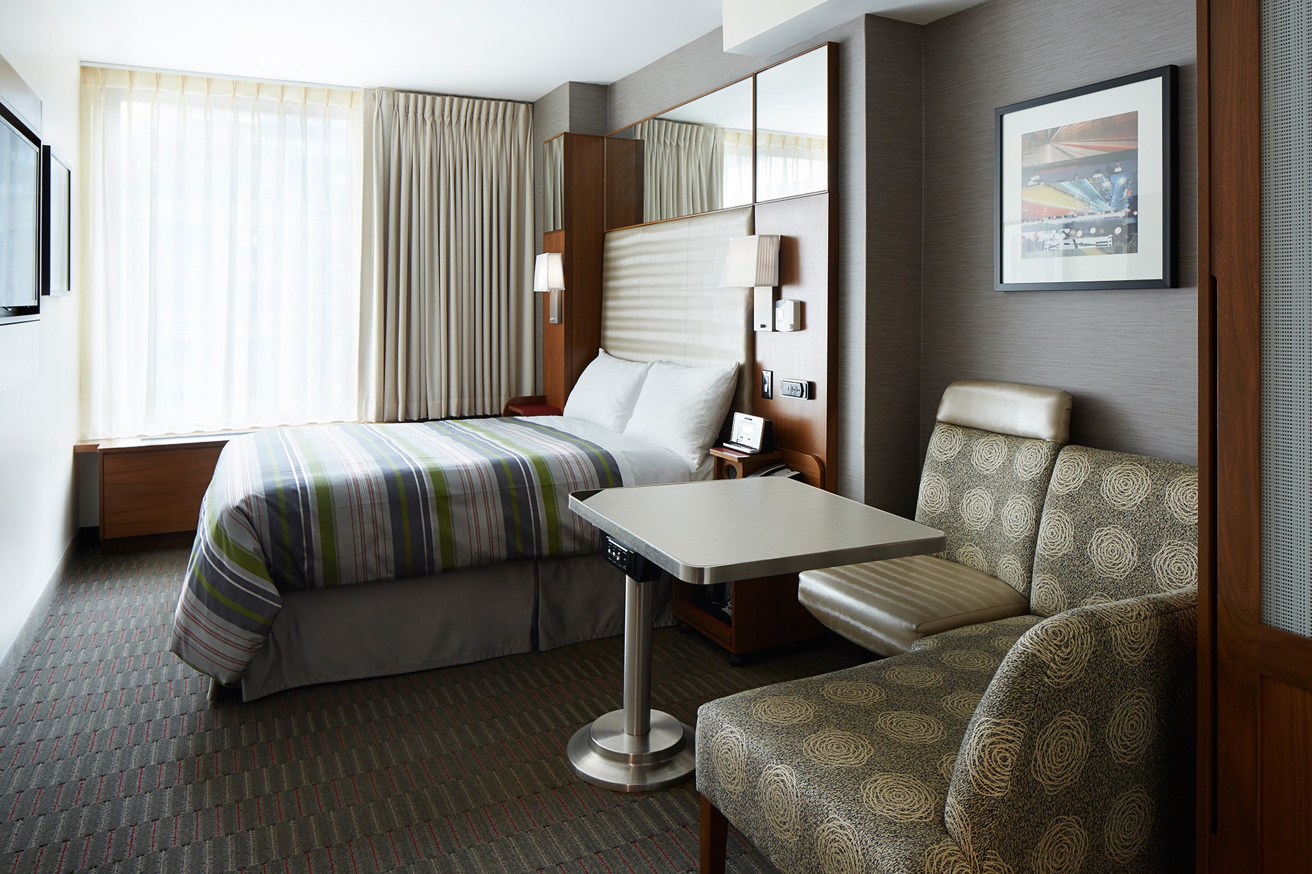 Club Quarters Hotel Grand Central, NY | HotelsByDay