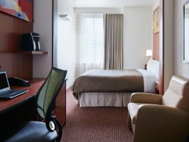 Hotel Club Quarters Hotel Philadelphia image