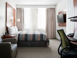 Hotel Club Quarters Hotel Central Loop Chicago image