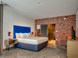 Hotel Hotel Bella image