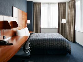 Hotel Club Quarters Hotel St. Paul's image