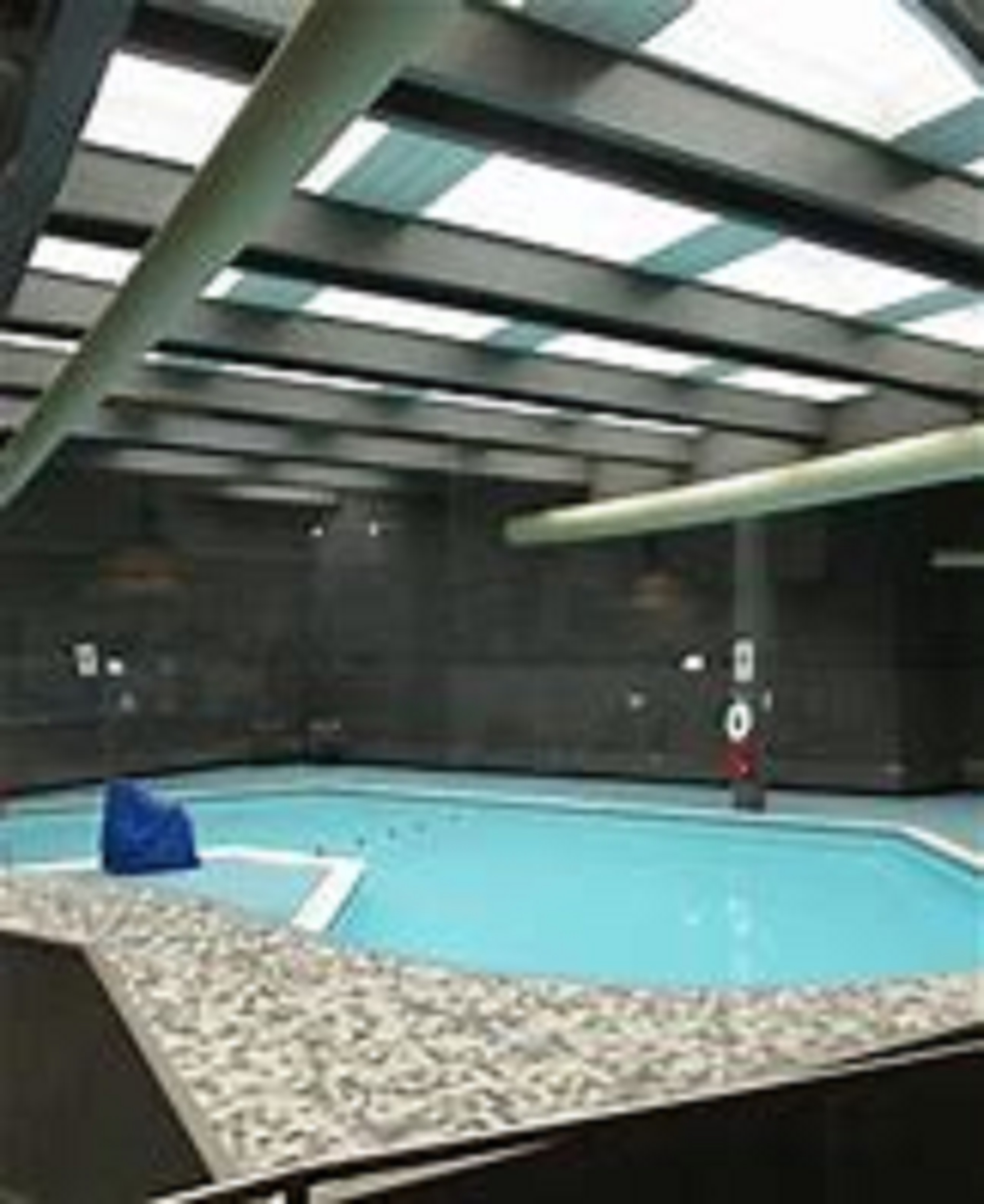 Hotel At Utica Centre Day Rooms HotelsByDay