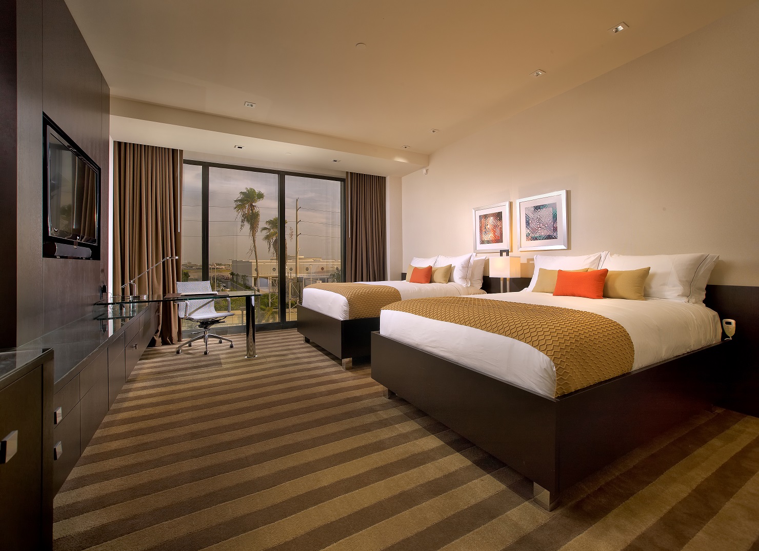 Eb Hotel Miami