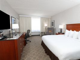Hotel DoubleTree By Hilton Westborough image
