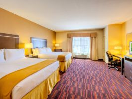 Hotel Holiday Inn Express Granbury image
