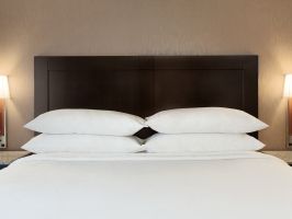 Hotel Embassy Suites By Hilton Arcadia image