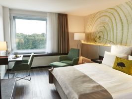 Hotel Steigenberger Airport Hotel image