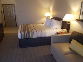 Hotel Country Inn & Suites - Bryant image