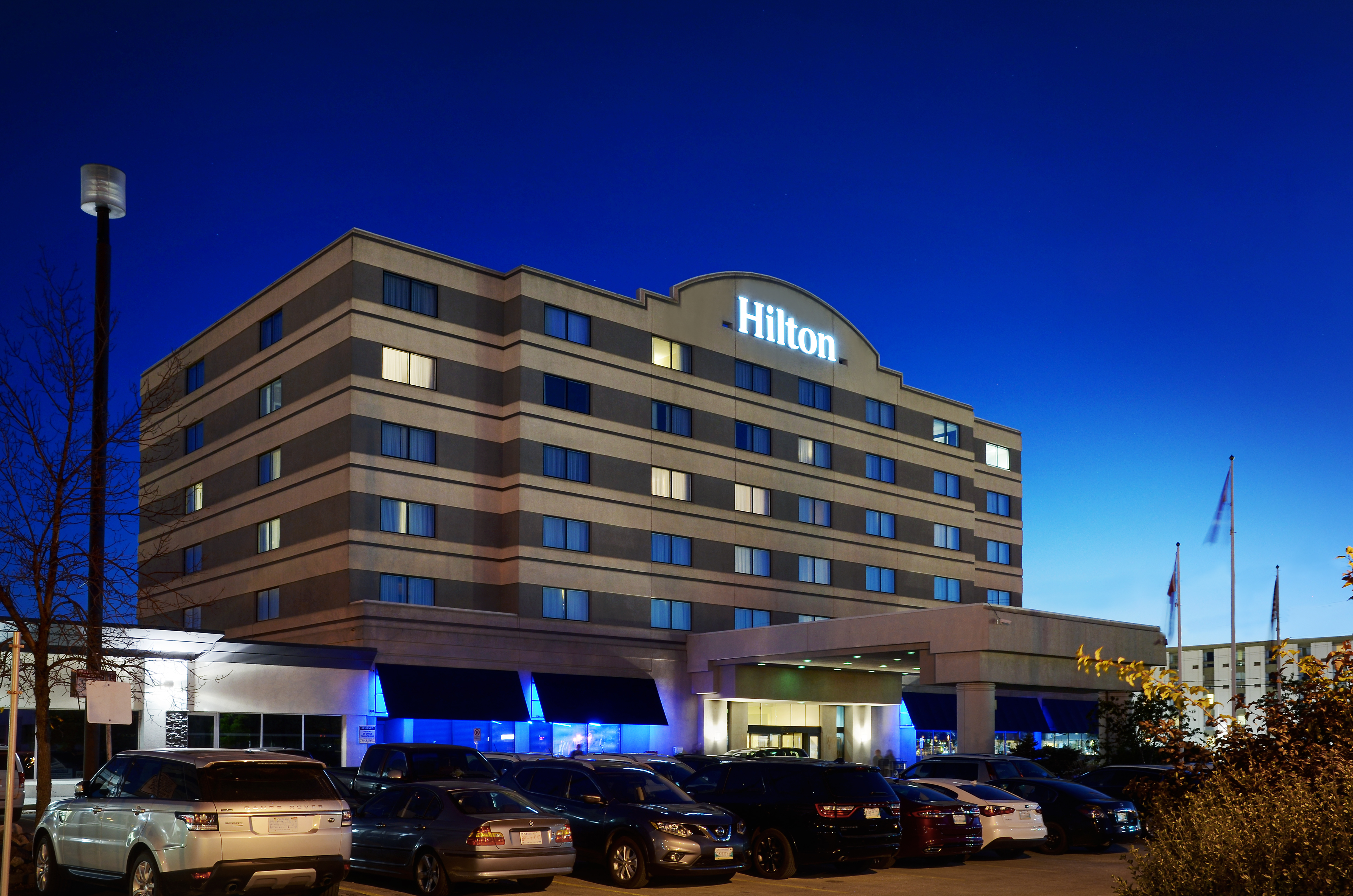 Hilton Winnipeg Airport Suites - Day Use Rooms | HotelsByDay