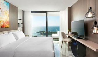 Day use room with ocean view at Le Méridien Bodrum Beach Resort.