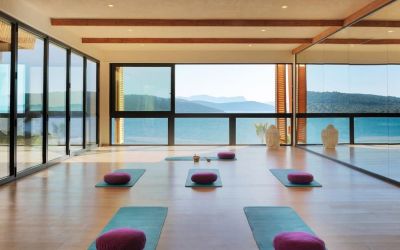 Yoga classes and relaxation at Le Méridien Bodrum Beach Resort.