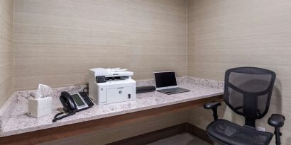 Business center available at Comfort Inn JFK Airport.
