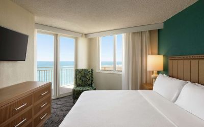 Romantic day use room at Embassy Suites By Hilton Deerfield Beach Resort & Spa.