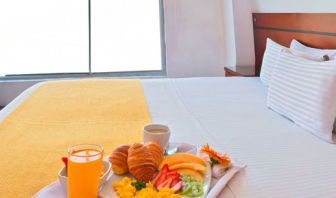 Hotel Dorado Gold