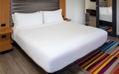 Day use room at Aloft Miami Doral.