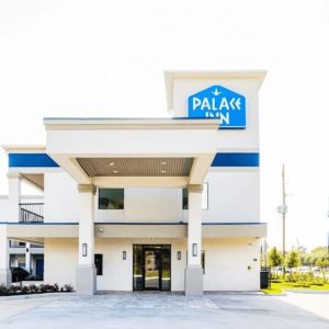 Hotel exterior by day at Palace Inn Blue Copperfield.