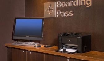 Printing facilities at Courtyard Dulles Airport Chantilly.