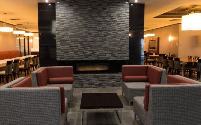 Lobby and lounge at Holiday Inn Express Edmonton Downtown.