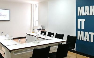 Richmond Suites Hotel y Centro de Negocios