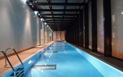 Indoor pool at Hilton Manchester Deansgate.