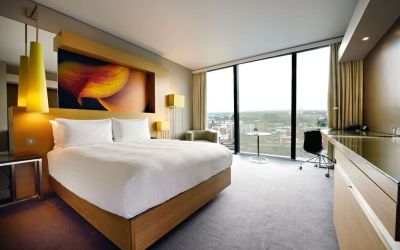 Day room with natural light at Hilton Manchester Deansgate.
