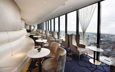 Lounge and bar at Hilton Manchester Deansgate.