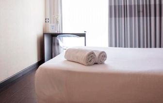 B&B Hotel Granada, Granada