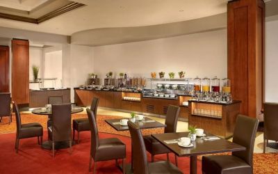 Dining area at DoubleTree By Hilton Coventry Building Society Arena.