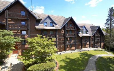 Hotel exterior at DoubleTree By Hilton Southampton.

