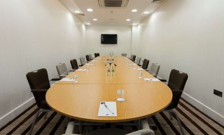 Professional meeting room at Hampton By Hilton London Gatwick Airport.