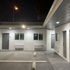 Motel exterior at ERTH INN By AGA Bell Gardens.